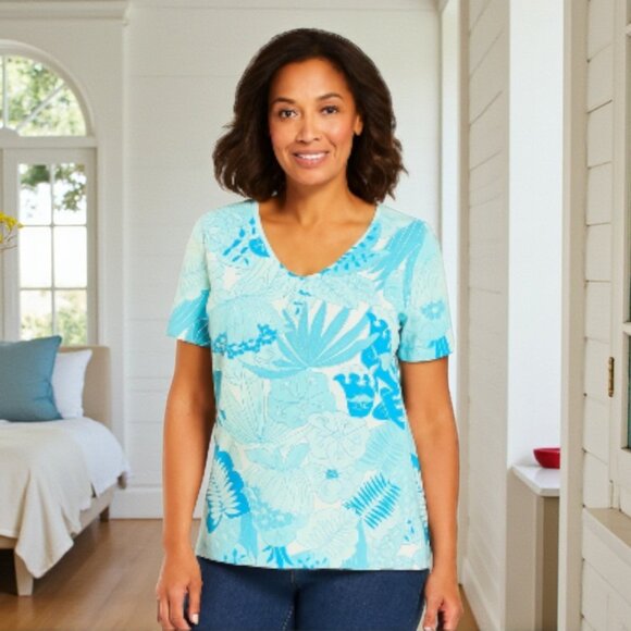 Talbots Tops - Talbots Women’s Medium Blue Floral Tropical Print V-Neck Tee Cotton Blend Preppy